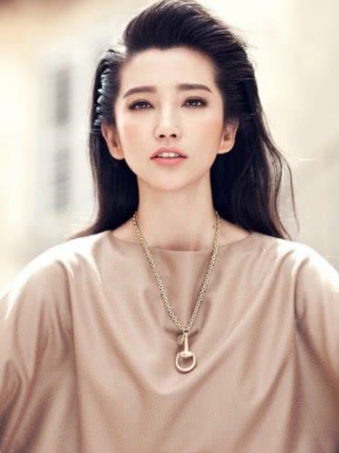 李冰冰床震视频,真相揭秘与网络舆论的反思